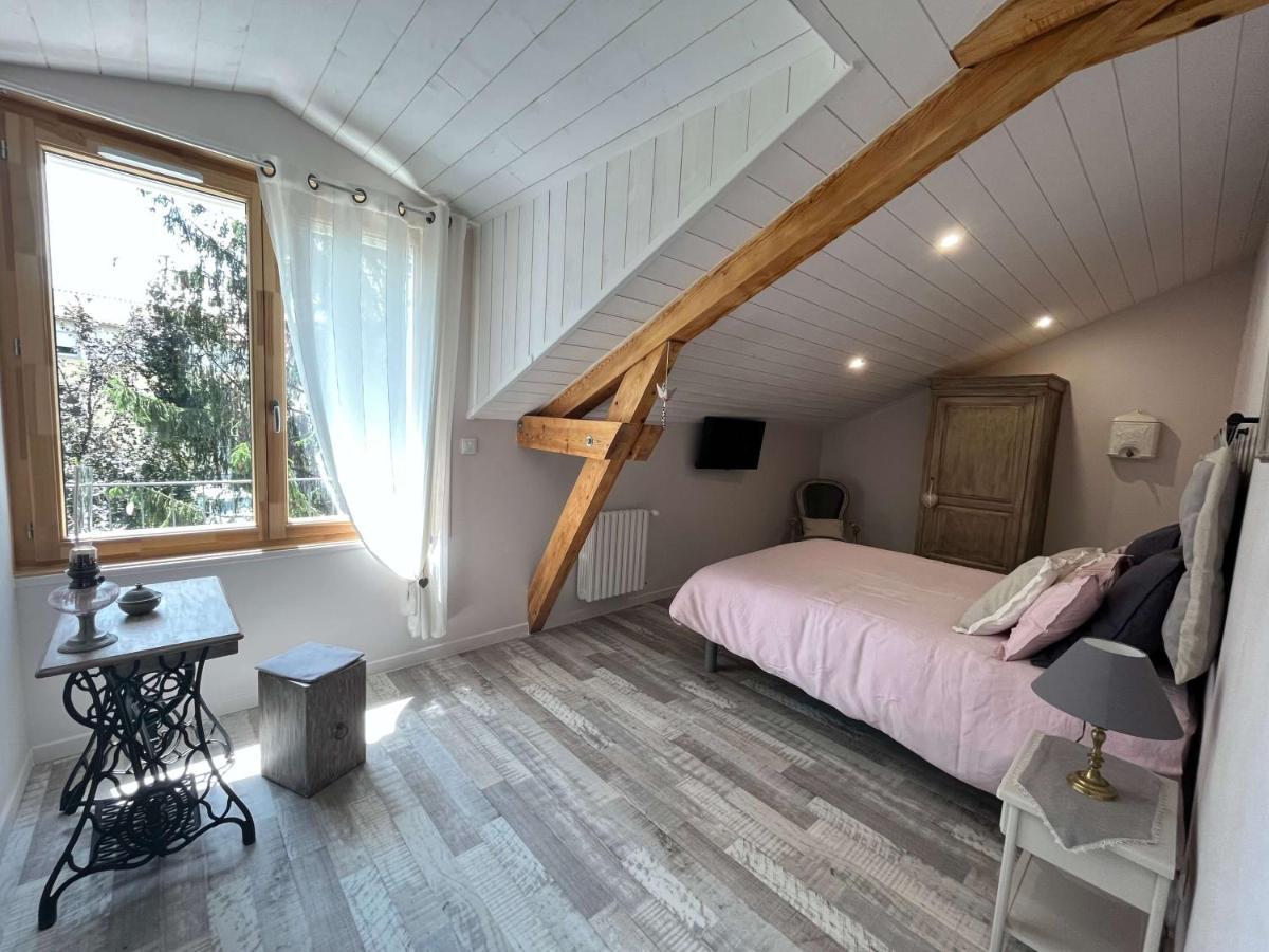 Le Puy-en-Velay Le Jardin Du Dolaizon: Chambre Rouge Gorge מראה חיצוני תמונה